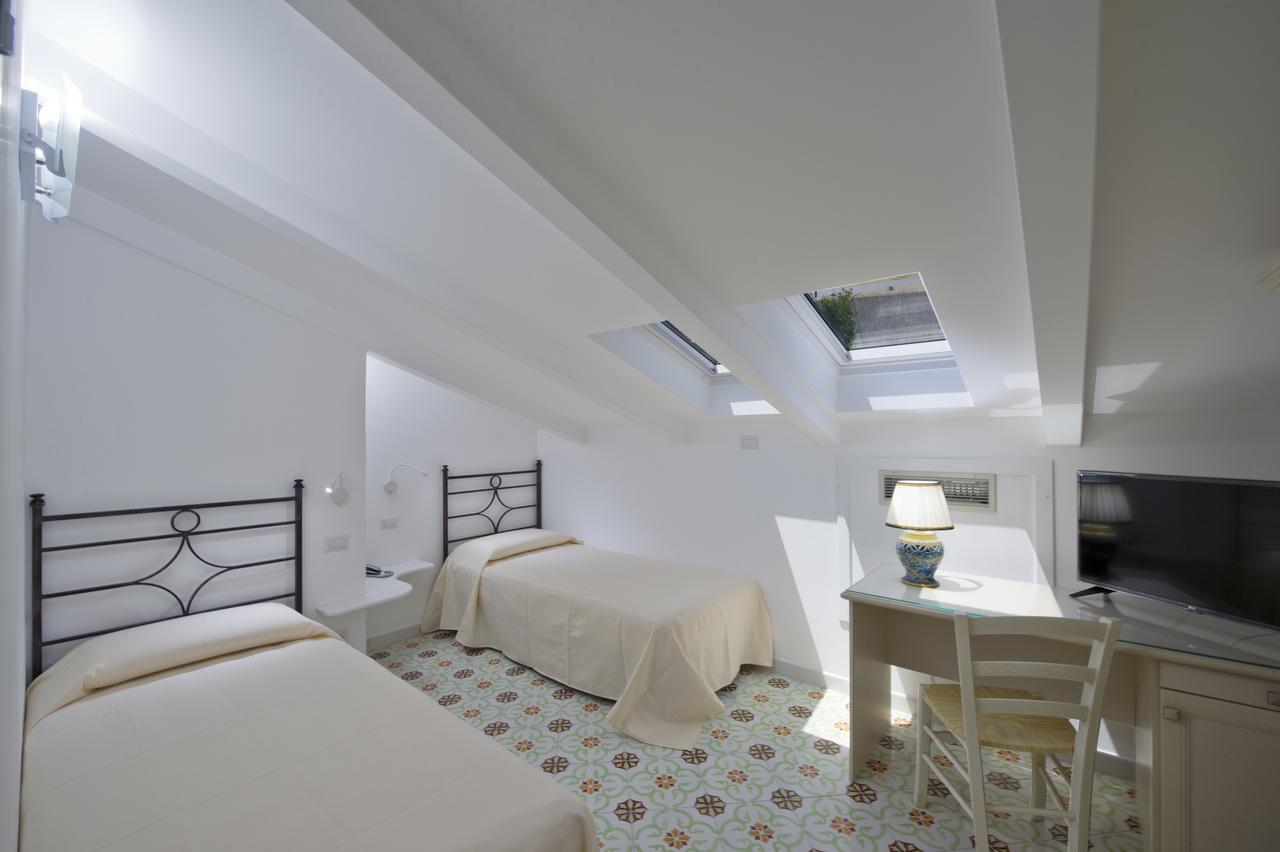 Albadamare Boutique Hotel Praiano Extérieur photo